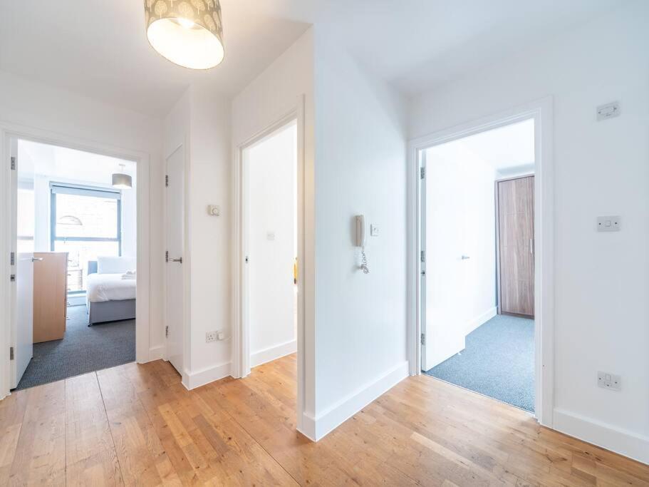 Bright & Modern 2-Bed Apartment In Vibrant East London Exterior foto